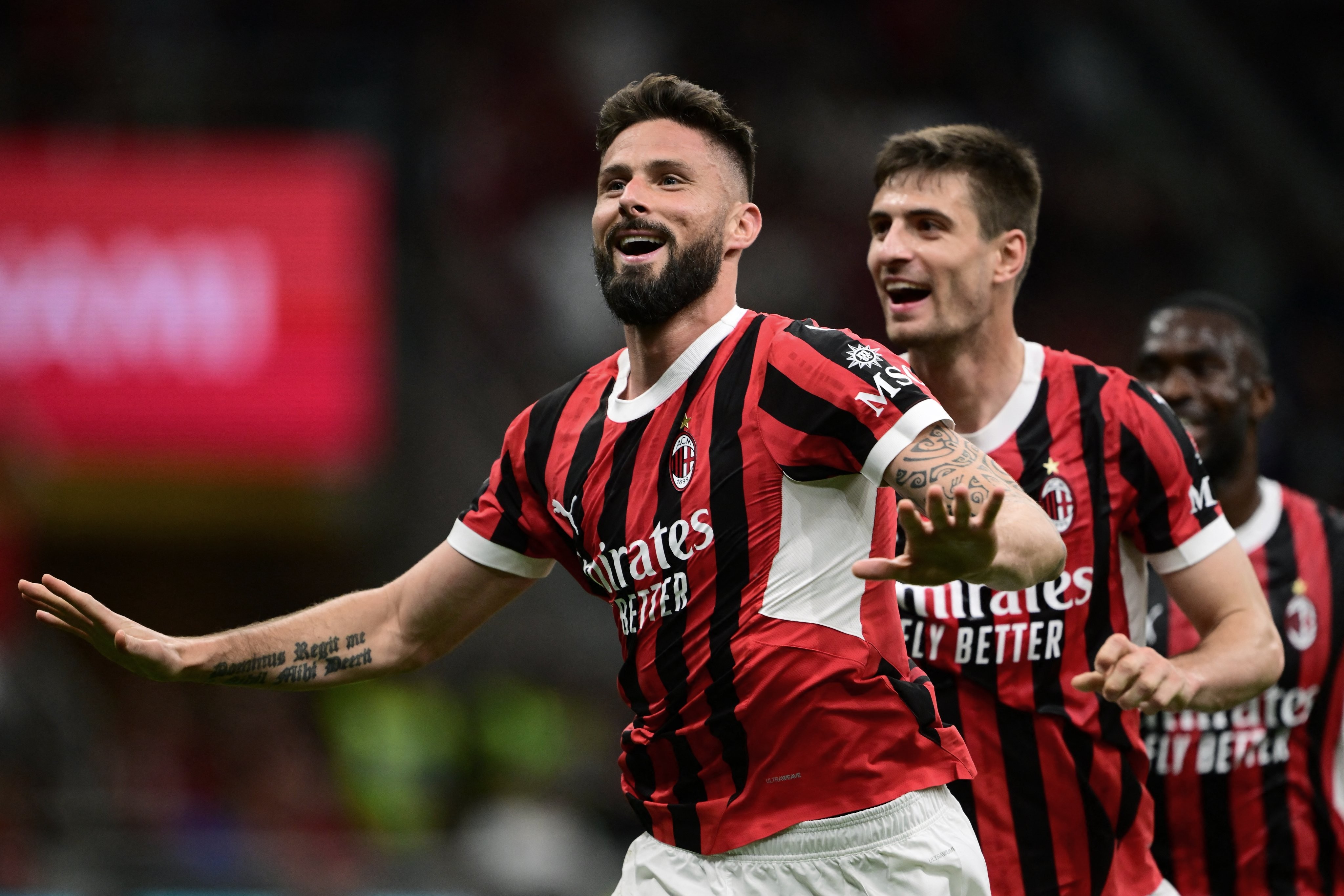 milan-意甲前线对决，比分2-2，明星前锋各贡献一球，场均运球成功率85%的简单介绍