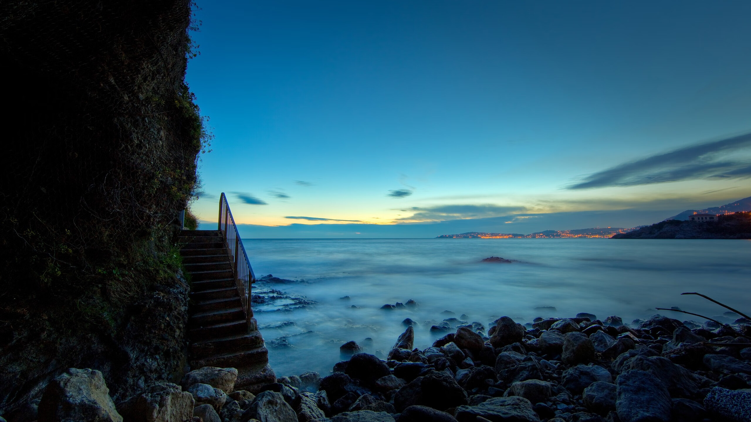跳水高台项目奥地利完成高难组合，奥地利跳水运动员